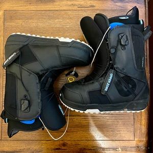 BURTON Mint TrueFit snowboard boots women, 9